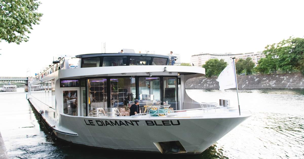 Gourmet Dinner Cruise on Seine River with Live Music in Paris Klook
